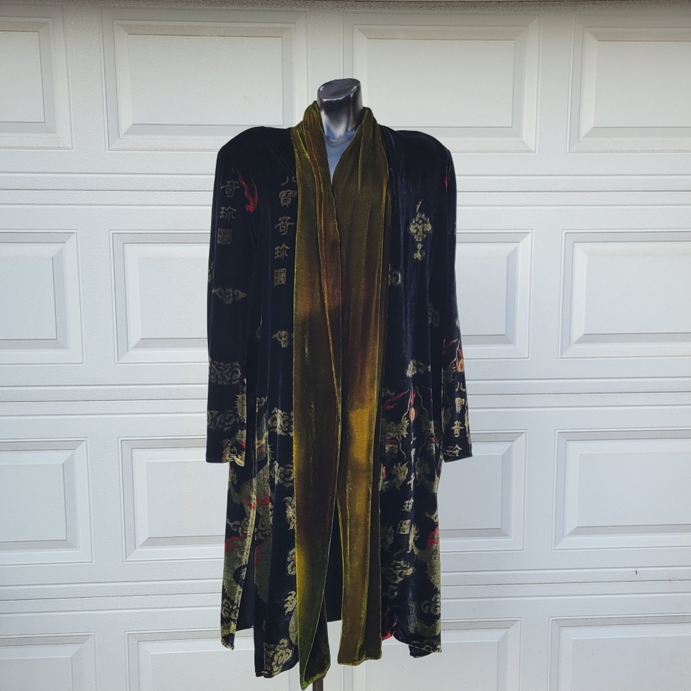 Vintage Kay Chapman Wearable Art Velvet Midi length Kimono Women's L